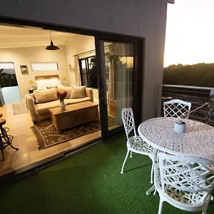 https://chapmans-corner-studio.hotels-capetown.com